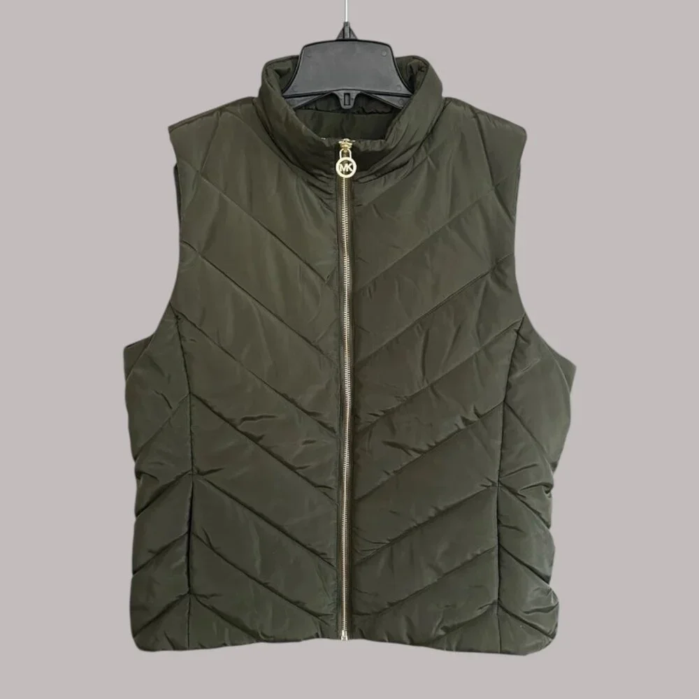 NWT Michael Kors Quilted Chevron Ivy Green Puffy Vest - Sz S - MSRP $125